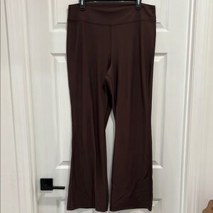 Old Navy PowerSoft Brown Rib Flare Leggings